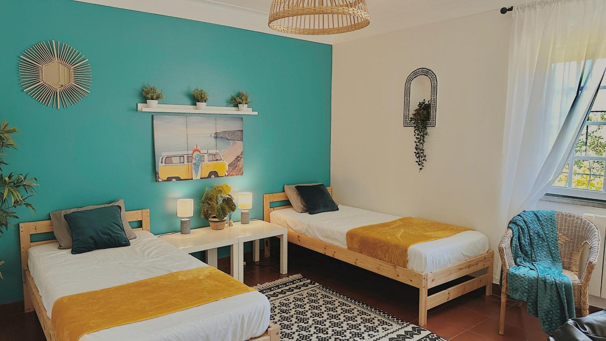 Coastal Garden Paradise Retreat- 6 Min From The Beach Charneca  Exterior photo